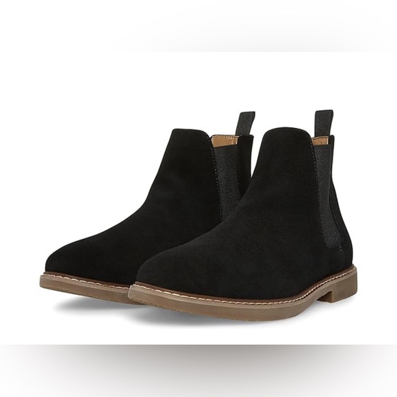 Steve Madden Other - Madden Black Chelsea Boots‎
